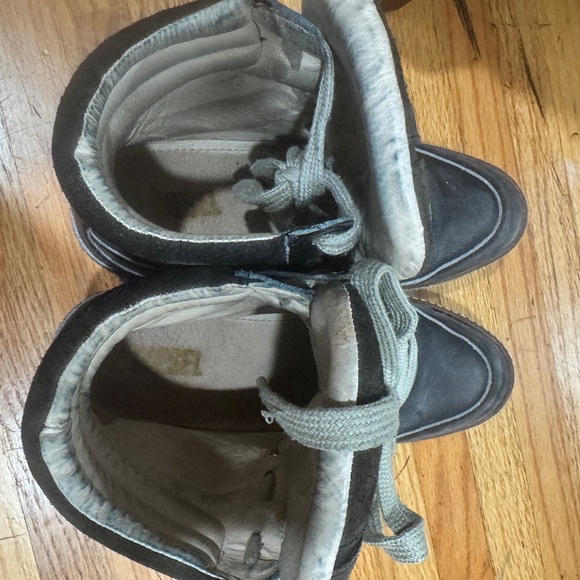 Diesel Turn Around Carabas Wedge Sneaker Soft Black Gray Leather 7.5 - Picture 9 of 13